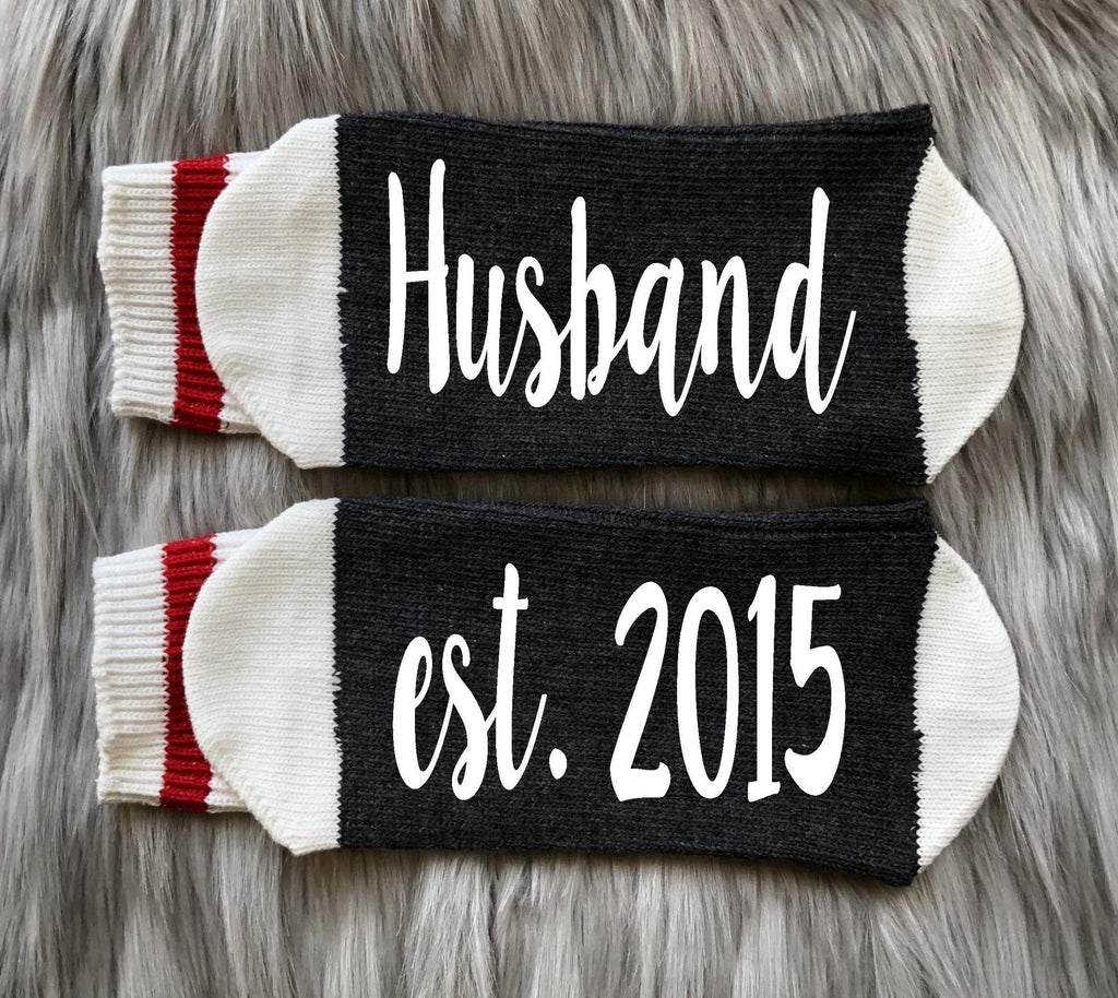 Husband est.-Custom-Husband Socks-Husband Gifts-Gift for Husband-Husband Birthday Gift-Anniversary Gift-Couples Gifts-Husband Valentines